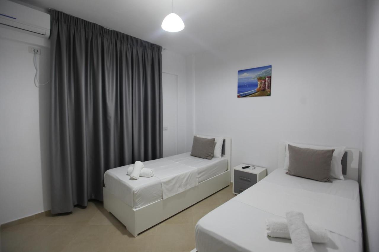 Sunshine Hotel Ксаміл Екстер'єр фото