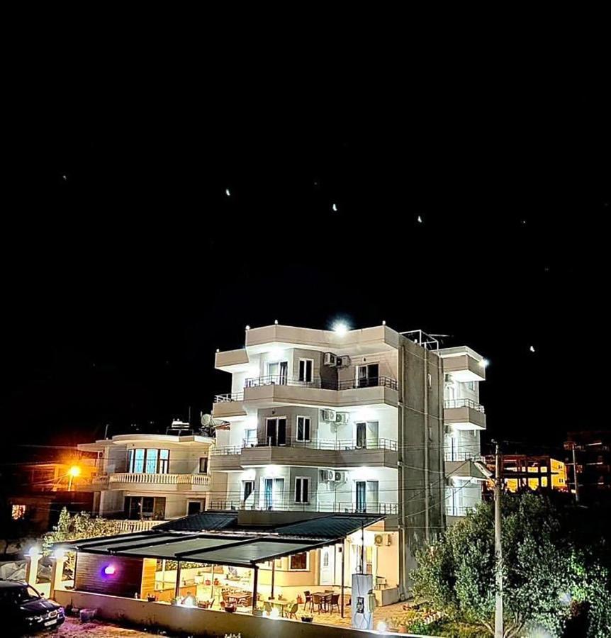 Sunshine Hotel Ксаміл Екстер'єр фото